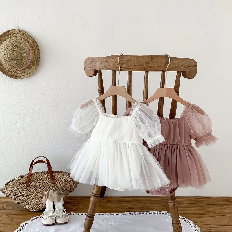 2026 Summer Baby Clothes 100 Day Baptism Birthday Party Sleeveless Jumpsuit Mesh Bow Romper Girl Princess Dress