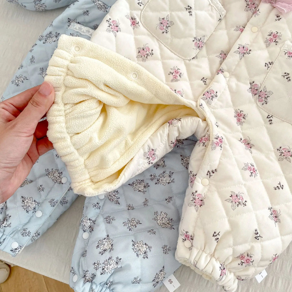 2025 Winter New Baby Girl Sweet Floral Fleece Romper Cute Lace Lapel Newborn Clothes Thick Warm Infant Girl Bow Padded Jumpsuit