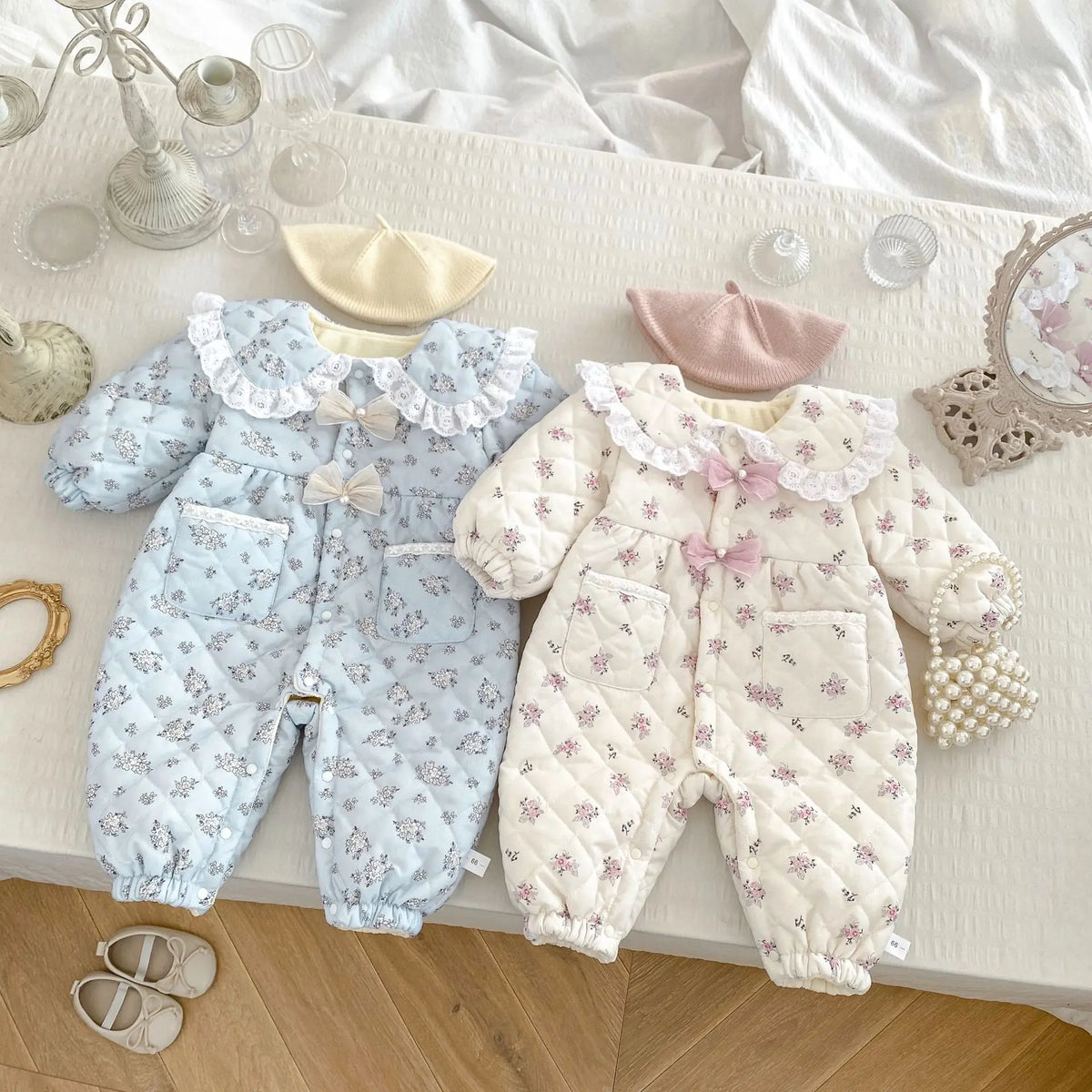 2025 Winter New Baby Girl Sweet Floral Fleece Romper Cute Lace Lapel Newborn Clothes Thick Warm Infant Girl Bow Padded Jumpsuit
