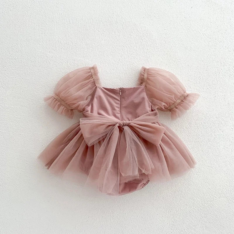 2026 Summer Baby Clothes 100 Day Baptism Birthday Party Sleeveless Jumpsuit Mesh Bow Romper Girl Princess Dress