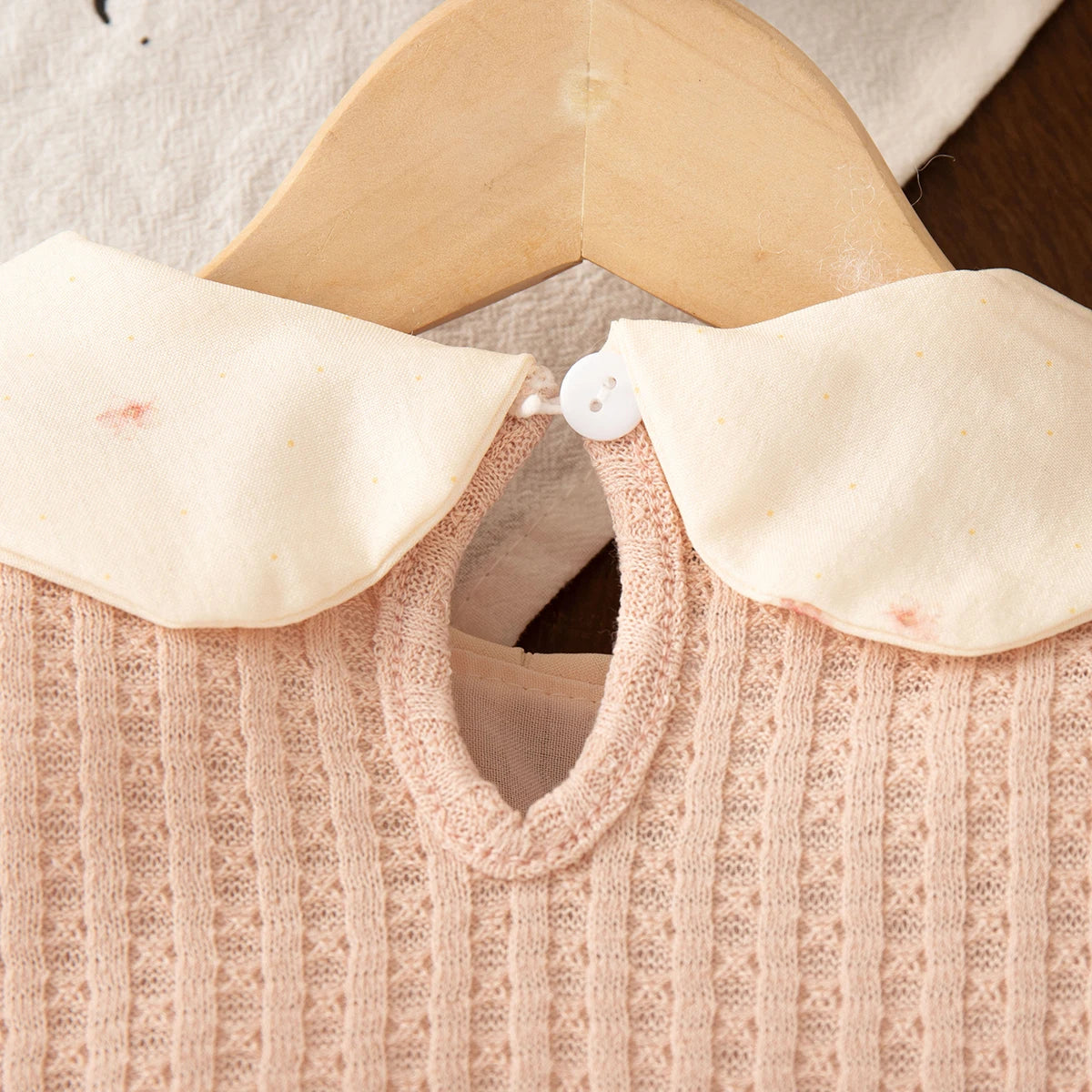 Autumn And Winter New Baby Girl Dress Sweet Bow, Imitation Cardigan Princess Dress Children'S Clothing (9 Months To 3 Years Old)