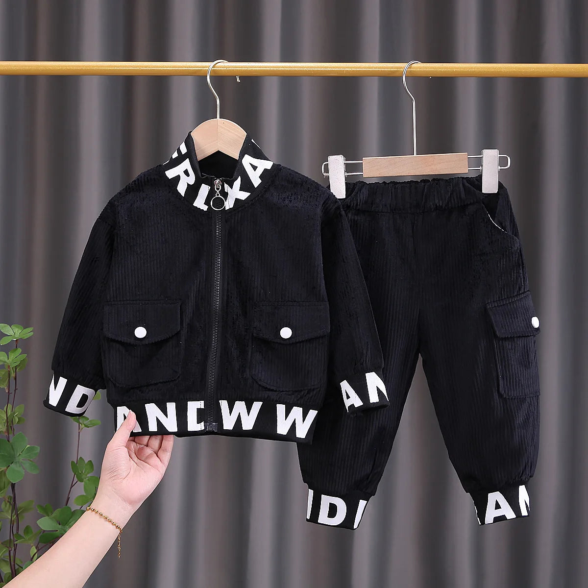 Baby Boy Clothes Corduroy Zipper Long Sleeved Casual Sports Two-Piece Set for 0-5 Year Old Fashionable Girls with Top and Pants