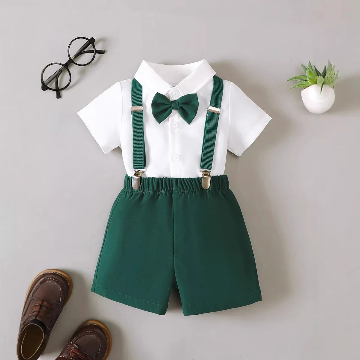 0-3 Year Old Baby Boy Set Bow Tie Collar Shirt Top and Green Shorts Suitable Baby Boy Summer Fashionable Shooting Clothing
