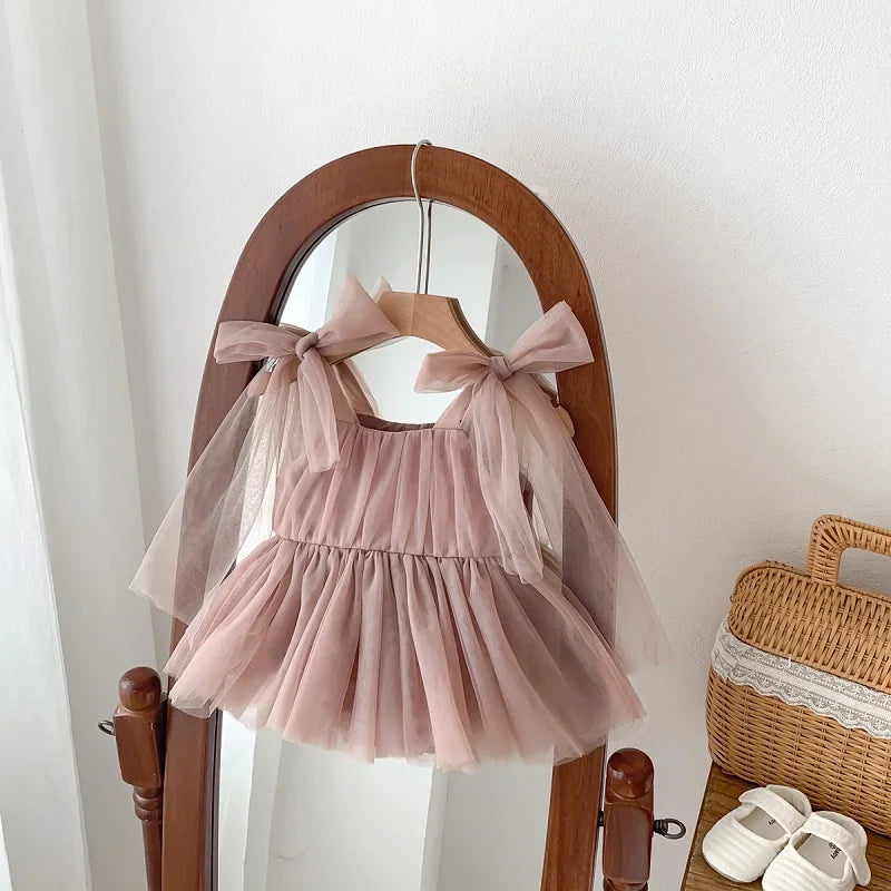 2026 Summer Baby Clothes 100 Day Baptism Birthday Party Sleeveless Jumpsuit Mesh Bow Romper Girl Princess Dress
