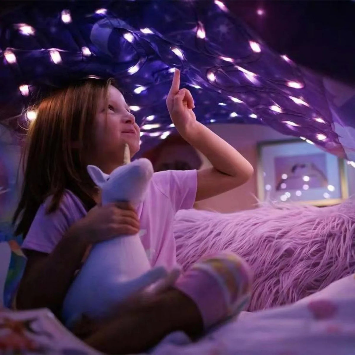 Kids Dream Tents with Light Baby Pop Up Bed Tent Cartoon Snowy Foldable Playhouse Comforting At Night Sleeping Outdoor Camp
