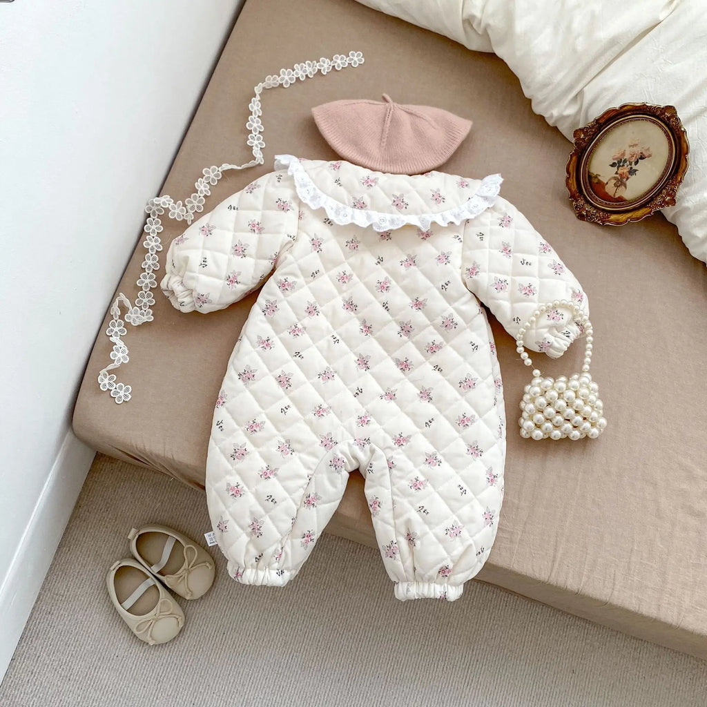 2025 Winter New Baby Girl Sweet Floral Fleece Romper Cute Lace Lapel Newborn Clothes Thick Warm Infant Girl Bow Padded Jumpsuit