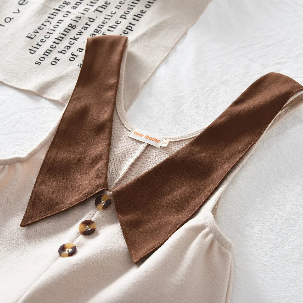 9 Months To 7 Year Old Cute Baby Girl Clothes Autumn Korean Version Coffee Color Half Collar Top + Beige Jumpsuit Two-piece Set