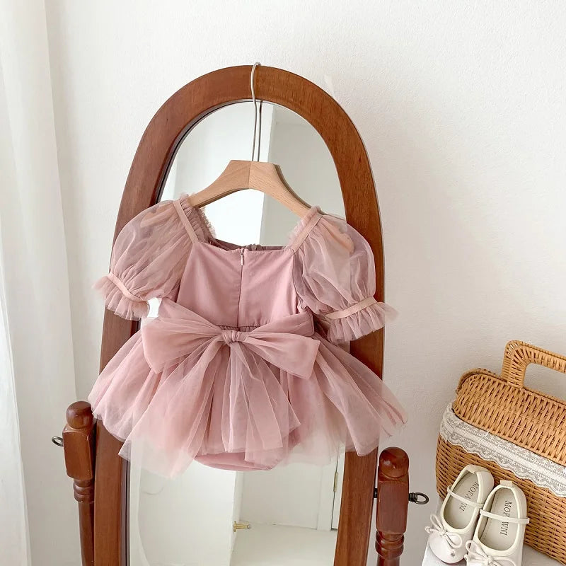 2026 Summer Baby Clothes 100 Day Baptism Birthday Party Sleeveless Jumpsuit Mesh Bow Romper Girl Princess Dress