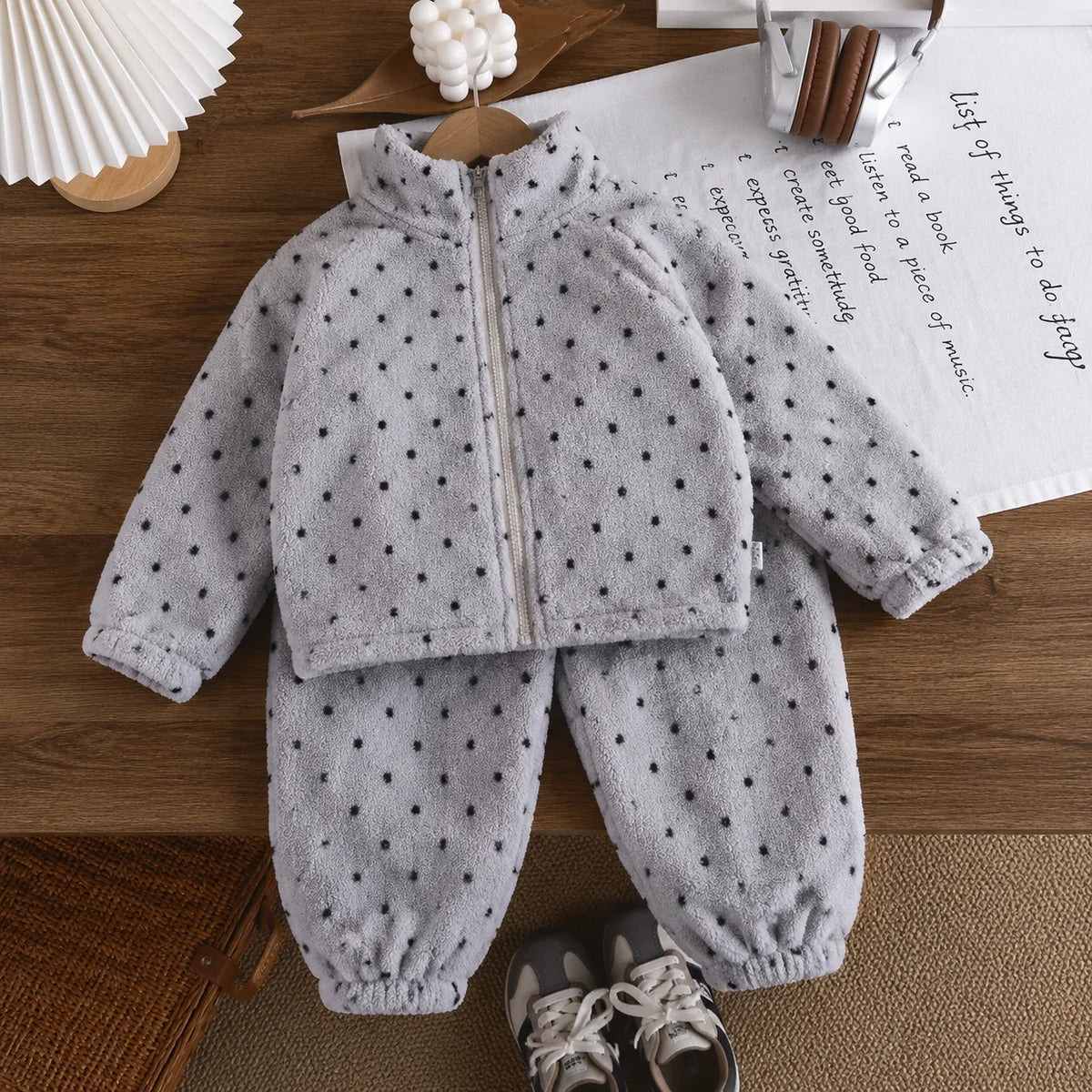 0-4 Years Old Toddler Suit Winter Flannel Home Outdoor Suit Children Pajamas Boy Girl Cartoon Thick Coral Velvet Two-Piece Set