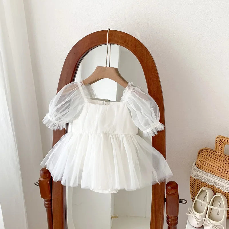 2026 Summer Baby Clothes 100 Day Baptism Birthday Party Sleeveless Jumpsuit Mesh Bow Romper Girl Princess Dress